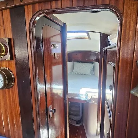 Boat Puma 34 Лісабон