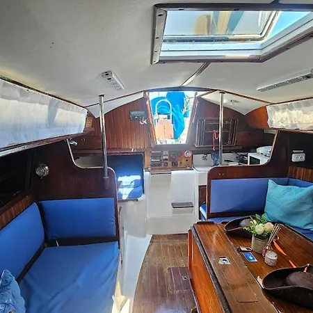 Boat Puma 34 Bådhotel *