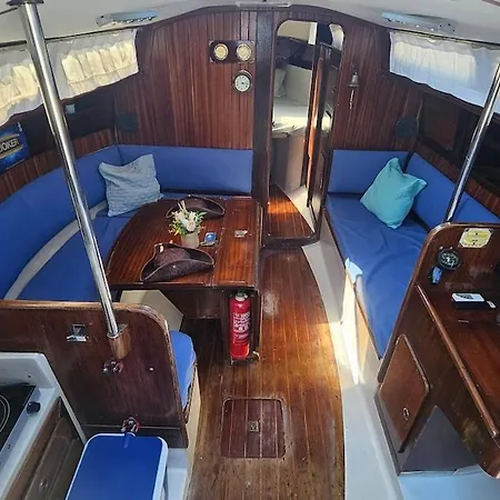 Boat Puma 34 Bateau-hôtel *